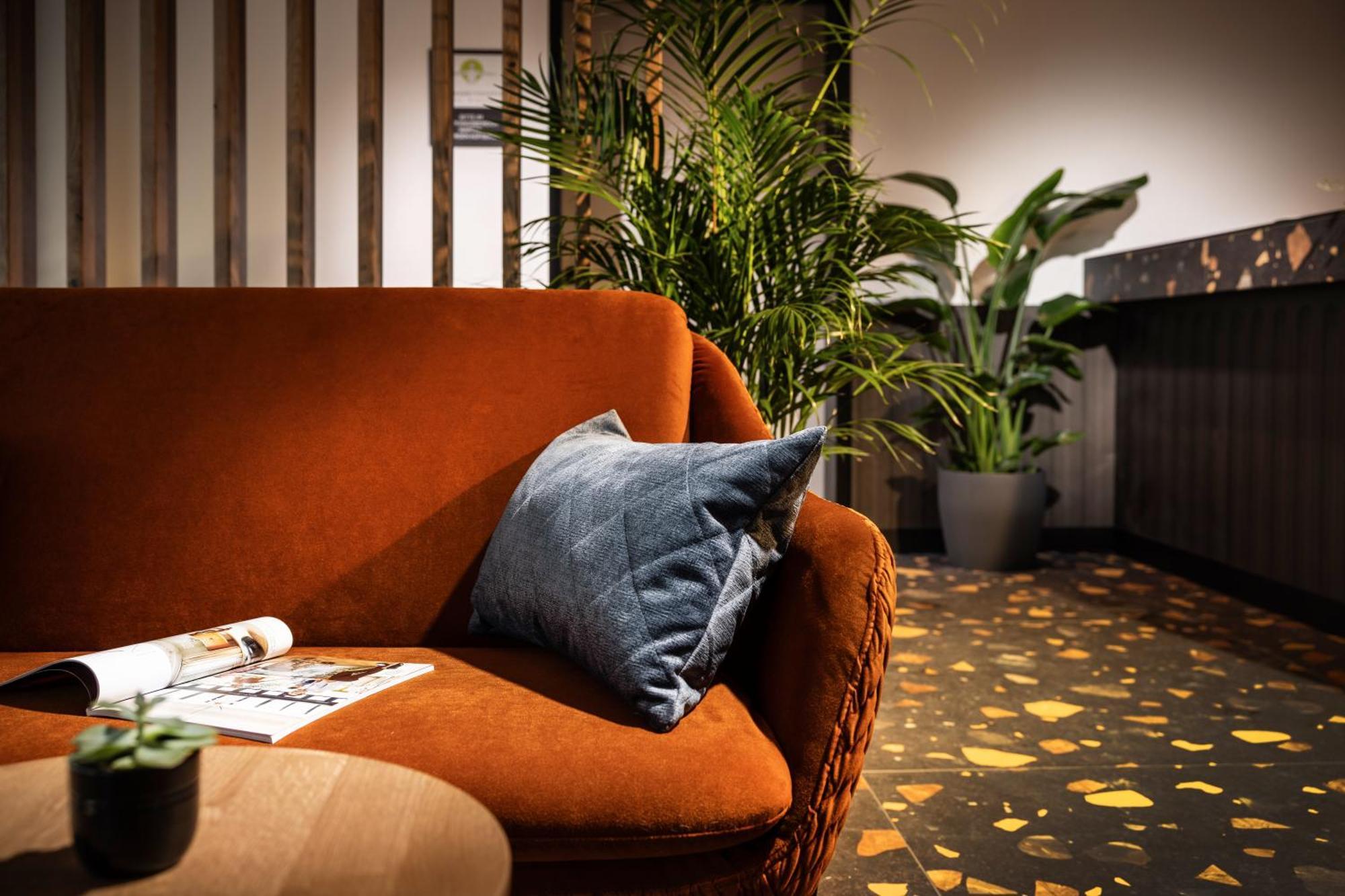 Zeit Und Raum Hotel - Self Check-In Eggelsberg Exteriör bild