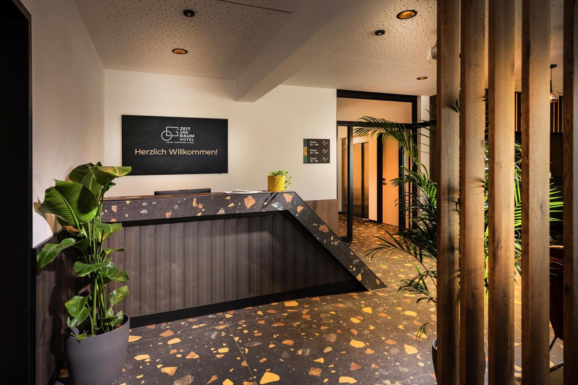 Zeit Und Raum Hotel - Self Check-In Eggelsberg Exteriör bild